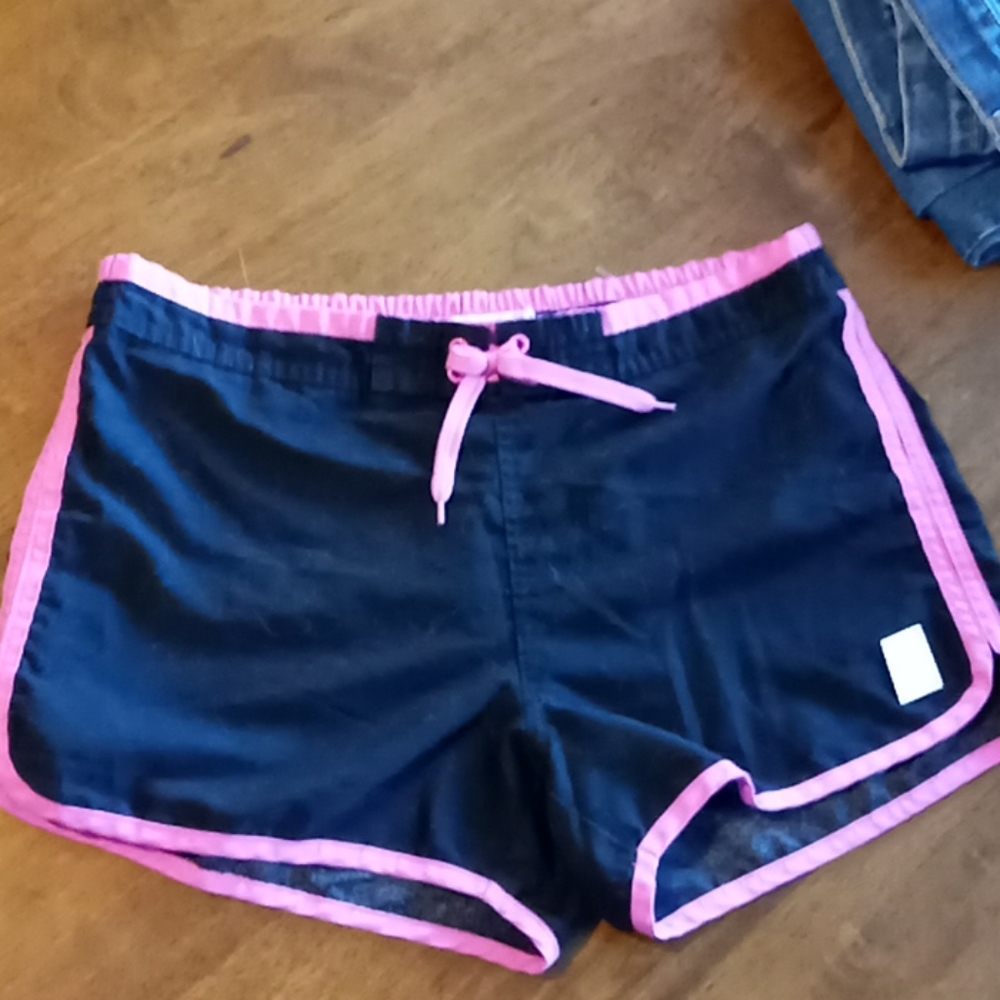 Three pairs of children's bottoms